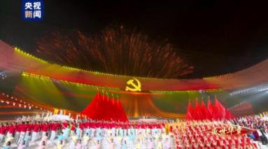 直击春运首日：“最美的路就是回家的路”