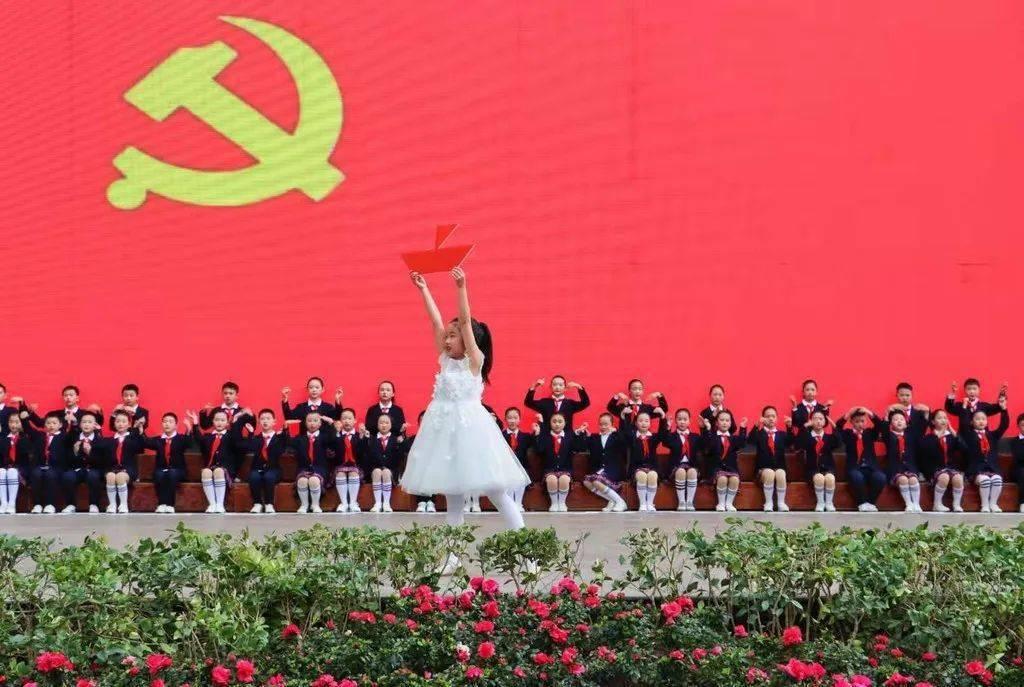 ETF资金流向：昨日恒生科技、游戏ETF领衔反弹 市场自身实现多空平衡，嘉实沪深300ETF获净申购7.17亿元(图)